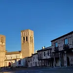Casa Santa Maria 2 Con Jardin Y Barbacoa Nyaraló Arévalo